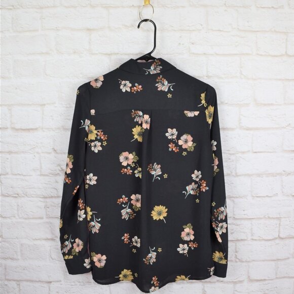 Who What Wear Black Floral Button-Down Top Blouse - Picture 8 of 11